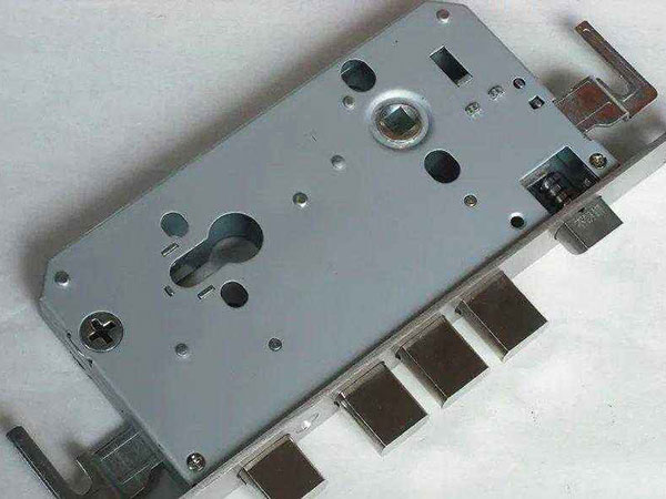 荣昌24小时上门开锁公司